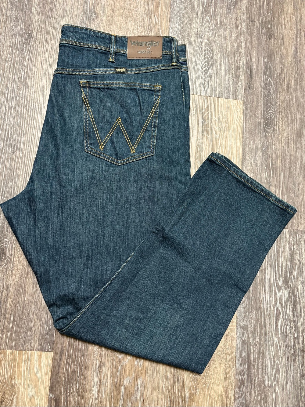 Wrangler Men's Dark Teal Straight-Leg Jeans Cotton. 40X30 Casual, Retro, Durable